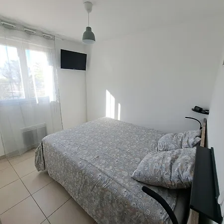 Super Au Coeur Des Vignes Apartment Péret