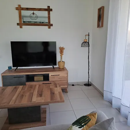 Super Au Coeur Des Vignes Apartment
