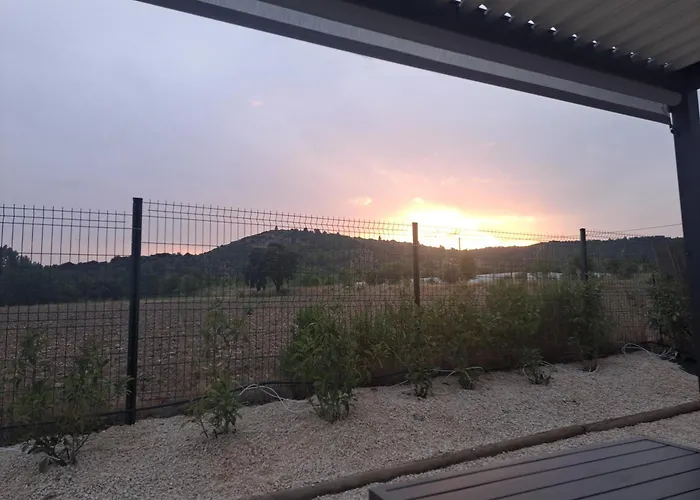 Super Au Coeur Des Vignes Apartament Péret